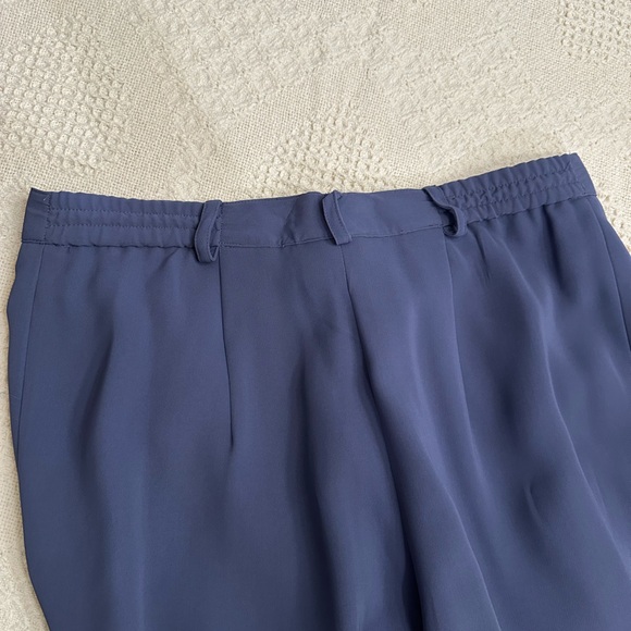 Professional Women’s Suit - Smoky Purple - Picture 13 of 16